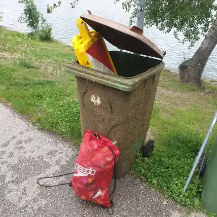 Wheelie bin & warning sign